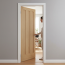 Premium Unfinished Internal 3 Panel Door in High-Quality Oak - Customizable Classic Design for Home Elegance