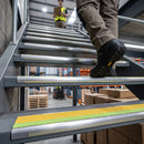 Yellow high-visibility insert on 70x40mm aluminium anti-slip stair nosing
