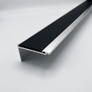 SNU-HEAVDUTYRAKE24M rakeback aluminium stair nosing with black anti-slip insert, studio view showing the 60 x 32mm section